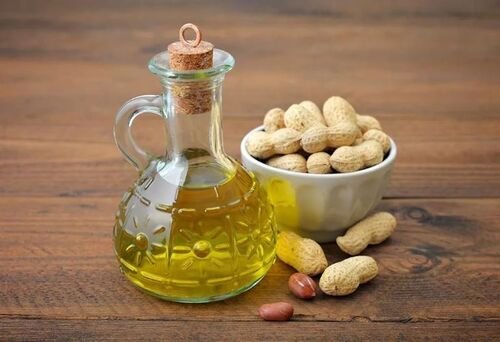 Groundnut Oil (Peanut Oil)